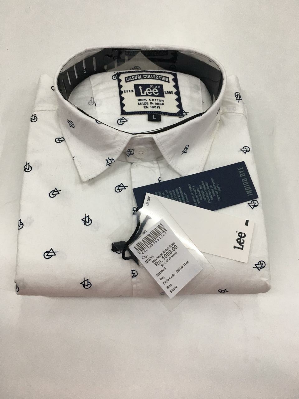 Casual Lee  shirt printed on white colour