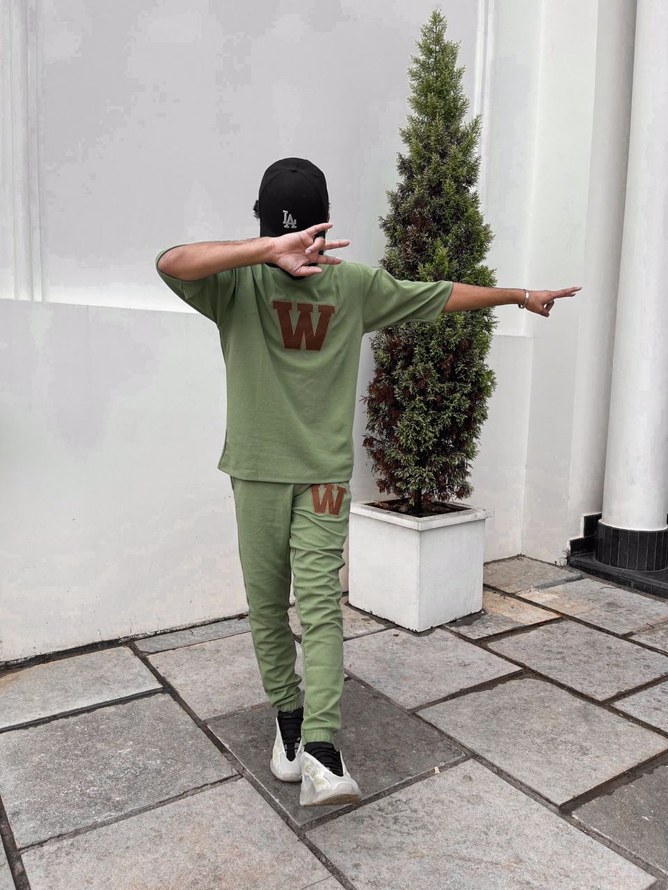 http://www.lotezystore.com/image/cache/catalog/ltzstHussxyz3594/5a58c263-c89c-4b76-8681-21d92cb83d6b.jpg