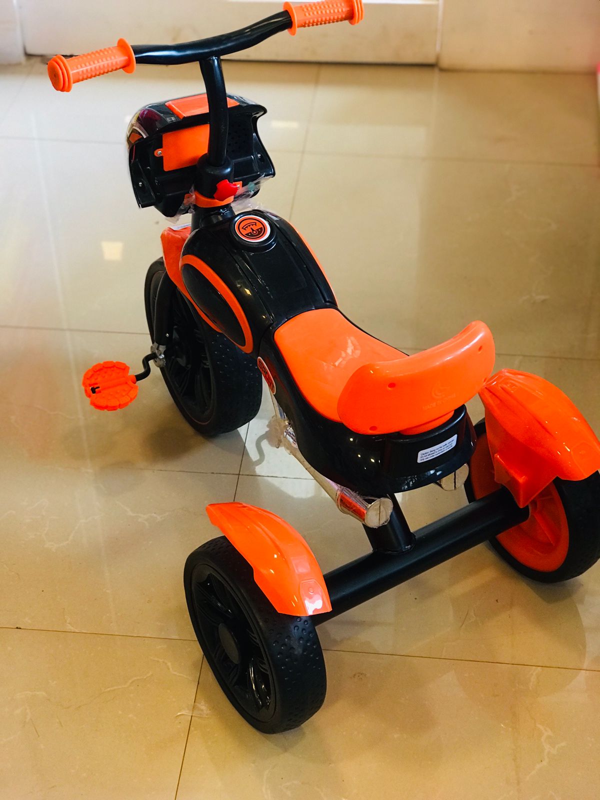 SPORT KIDS TRICYCLE ORANGE COLOUR