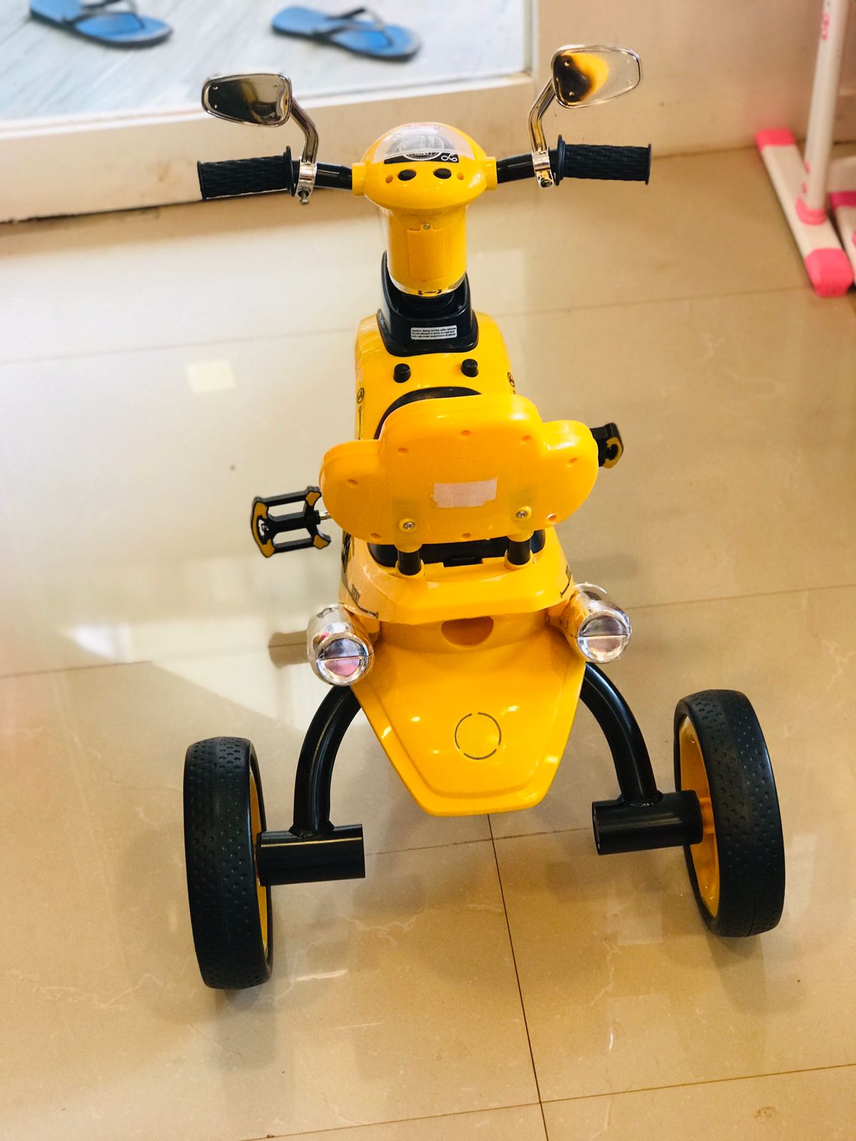 TOTSY KIDS TRICYCLE YELLOW COLOUR