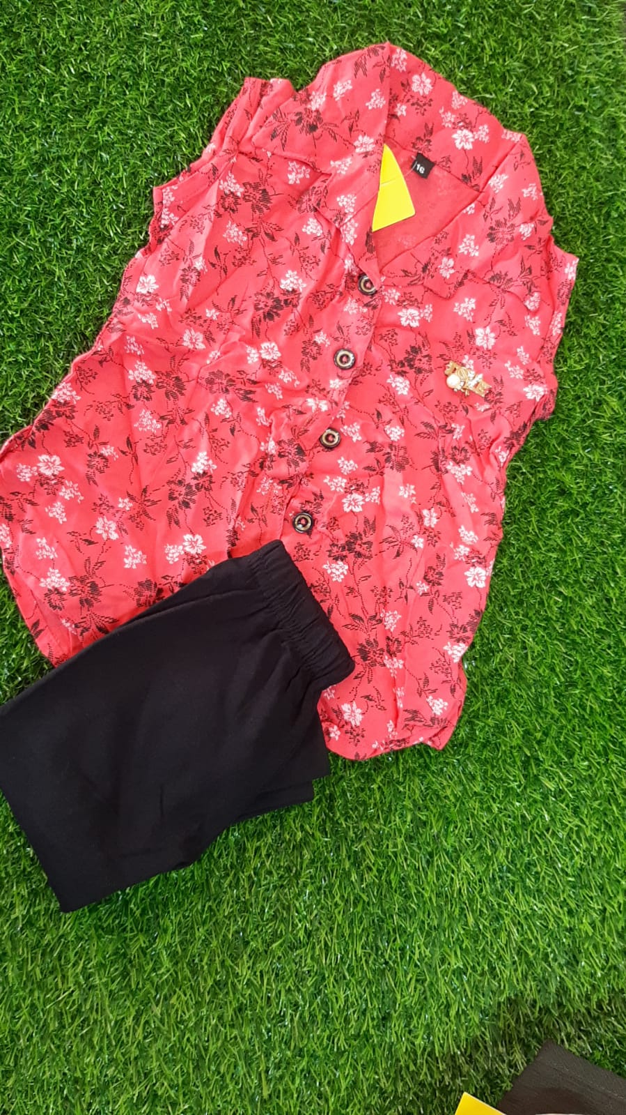 KIDS CAMP LEGGING AND TOP PINK COLOUR FLOWER DESIGN TOP BLACK PANT FOR KIDS