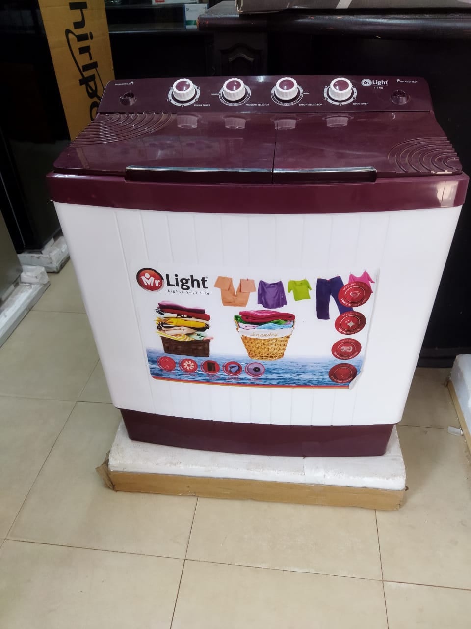 Mr Light 7.5 Kg Semi automatic Washing Machine